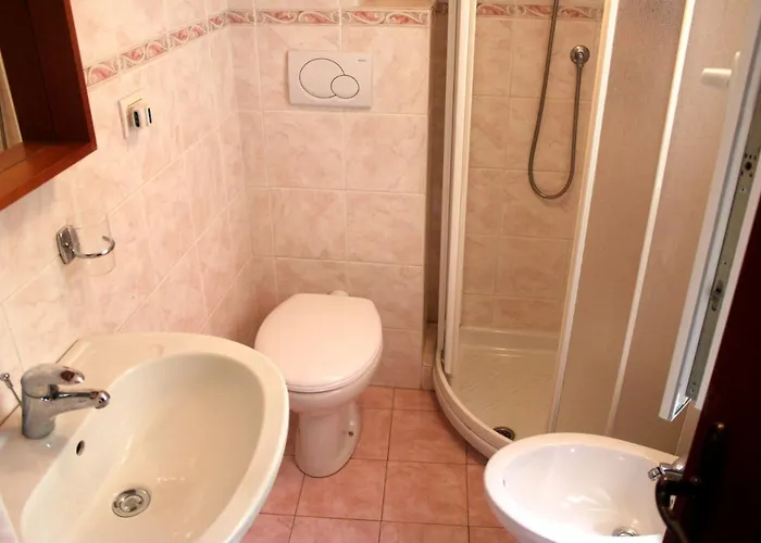 Old Town Sea View Apartment