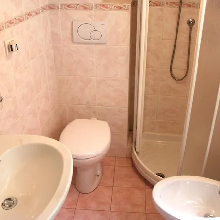 Old Town Sea View Apartment